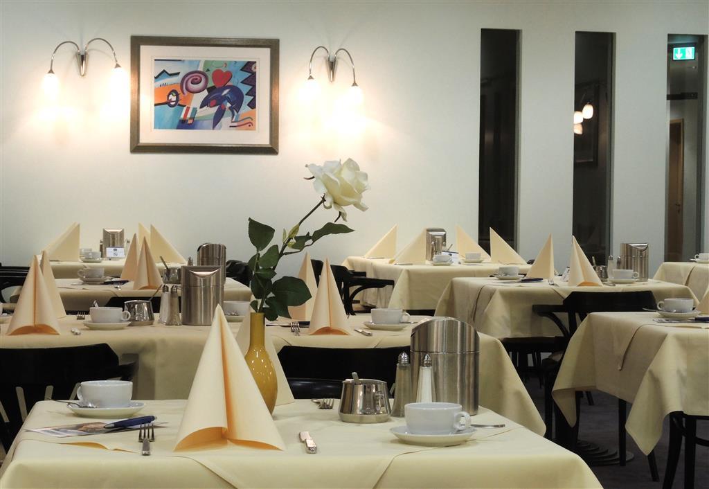 Best Western Hotel Im Forum Muelheim Mülheim an der Ruhr Restauracja zdjęcie